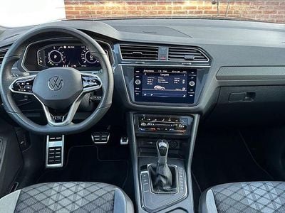 Usata VW Tiguan R-line 245 CV (180 kW) 2022 Nero SUV