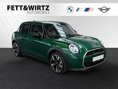 Gebraucht Mini Cooper 156 PS (114 kW) 2024 British racing green iv metallic Kleinwagen