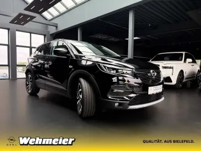 Gebraucht Opel Grandland X Ultimate 181 PS (133 kW) 2019 Schwarz SUV