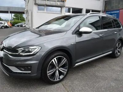 Gebraucht VW Golf Alltrack 179 PS (131 kW) 2018 Grau Kombi