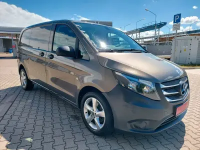 Gebraucht Mercedes Vito 114 PS (83 kW) 2018 Grau Van