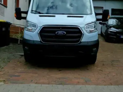 Używany Ford Transit 170 KM (125 kW) 2020 Biały Minivan