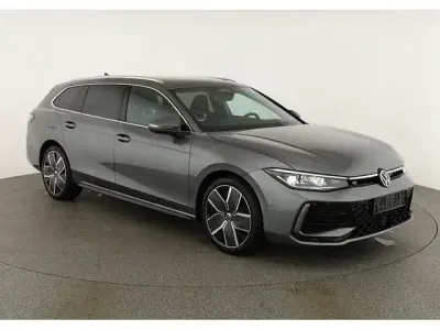 Gebraucht VW Passat R-line 193 PS (141 kW) 2026 Kombi