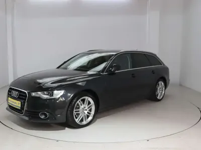 Gebraucht Audi A6 Ambiente 204 PS (150 kW) 2012 Grau Kombi
