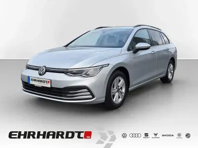 Brugt VW Golf VIII Life 110 HK (80 kW) 2022 Sølv Stationcar