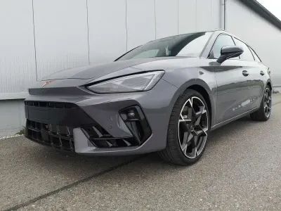 Neu Cupra Leon 333 PS (244 kW) 2026 Graphenegrau Kombi
