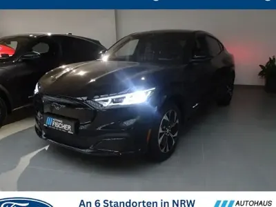 Gebraucht Ford Mustang Mach-E Extended Range 258 kW (351 PS) 2022 Schwarz SUV