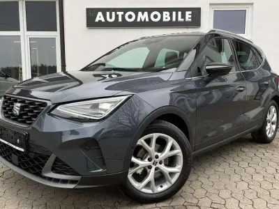 Gebraucht Seat Arona FR 116 PS (85 kW) 2023 Grau SUV