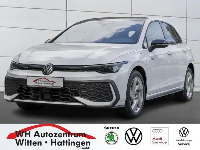 Gebraucht VW Golf VIII Style 272 PS (200 kW) 2025 Pure white Limousine