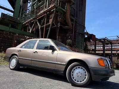 Occasion Mercedes E260 160 PK (117 kW) 1988 Andere farben Sedan