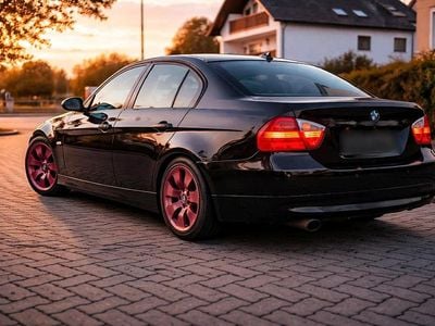 Second-hand BMW 320 150 CP (110 kW) 2005 Albastru Break