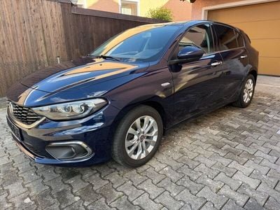 Gebraucht Fiat Tipo Lounge 120 PS (88 kW) 2019 Blau Limousine