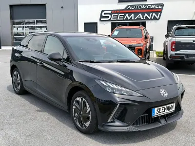 Gebraucht MG MG4 EV Luxury 150 kW (204 PS) 2022 Schwarz Kleinwagen