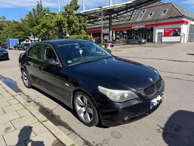 BMW 525