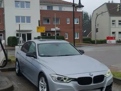Gebraucht BMW 320 M Sport 184 PS (135 kW) 2012 Silber Limousine