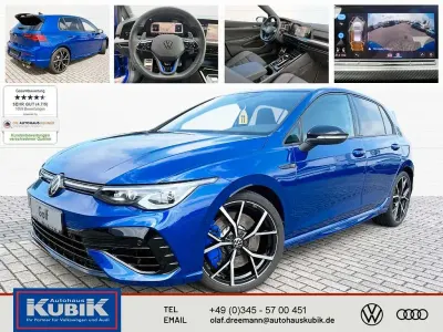 Gebraucht VW Golf VIII Style 333 PS (244 kW) 2024 Lapiz blue metallic Limousine