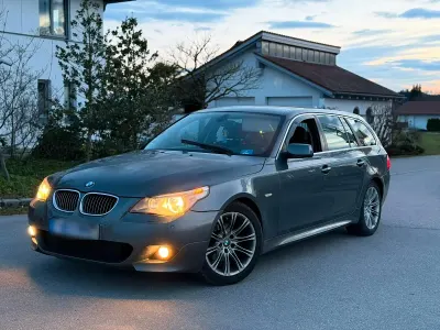 Gebraucht BMW 525 230 PS (169 kW) 2006 Grau Kombi