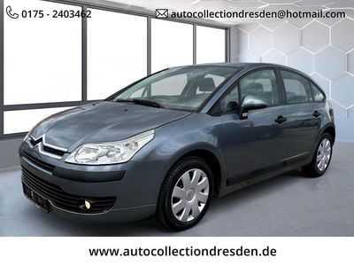 Grau Gebraucht 2006 Citroën C4 Style Limousine | 3.999 € (Teuer)