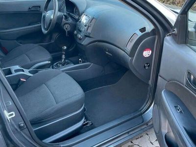 gebraucht Hyundai i30 1,6 grd