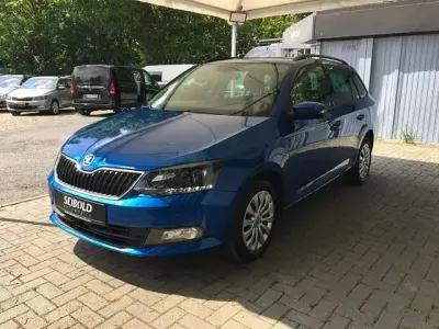 Gebraucht Skoda Fabia Style 90 PS (66 kW) 2016 Blau Kombi