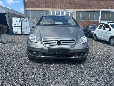 Mercedes A200