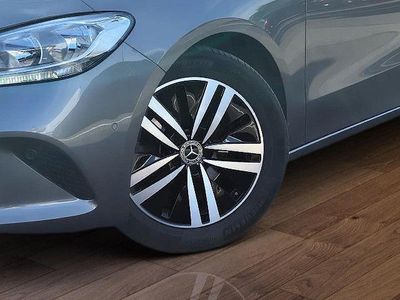 Gebraucht Mercedes B180 136 PS (100 kW) 2022 Van / Kleinbus