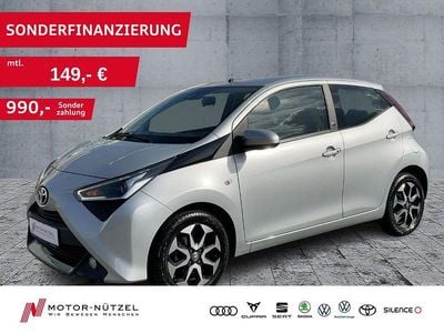 Gebraucht Toyota Aygo Team 72 PS (52 kW) 2021 Silver mica metallic Kleinwagen