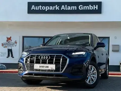 Gebraucht Audi Q5 Sportback Performance 204 PS (150 kW) 2021 Navarrablau SUV