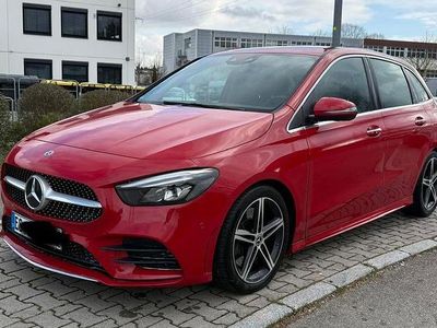 Gebraucht Mercedes B250 AMG 224 PS (164 kW) 2019 Rot Van / Kleinbus
