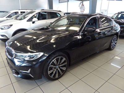 gebraucht BMW 318 D Individual -Luxury - Head Up Laeserlicht