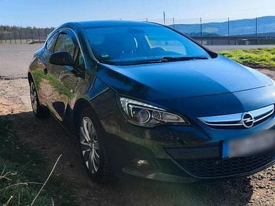 Opel Astra GTC