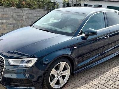 Gebraucht Audi A3 Ambiente 150 PS (110 kW) 2019 Blau Limousine