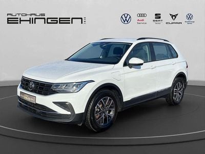 Weiß Gebraucht 2022 VW Tiguan Life SUV | 25.777 € (Guter Preis)