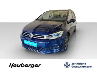 Gebraucht VW Touran Highline 150 PS (110 kW) 2023 Blau Van / Kleinbus