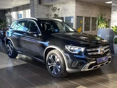 Second-hand Mercedes GLC300 Exclusive 245 CP (180 kW) 2022 Negru SUV