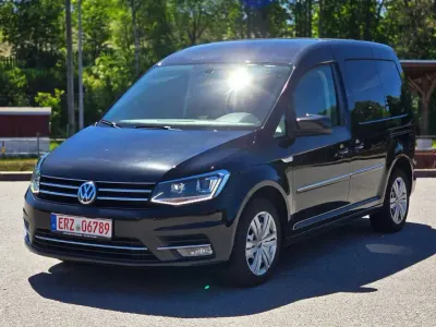 Gebraucht VW Caddy Highline 125 PS (91 kW) 2016 Schwarz Van / Kleinbus