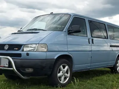 Gebraucht VW T4 151 PS (111 kW) 2000 Blau Van