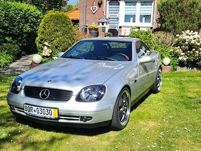 Second-hand Mercedes SLK230 193 CP (141 kW) 2000 Argintiu Cabrio