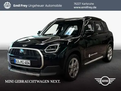 Gebraucht Mini Cooper Essential 156 PS (114 kW) 2024 Midnight black metallic Kleinwagen