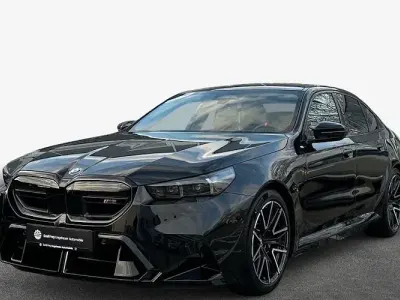 Ny BMW M5 Sport Line 727 HK (534 kW) 2025 Sort Sedan