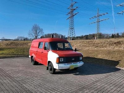 Brugt Ford Transit 77 HK (56 kW) 1985 Rød MPV