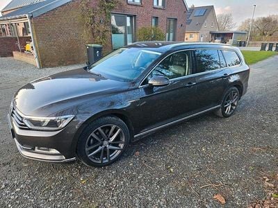 Gebraucht VW Passat Highline 190 PS (139 kW) 2016 Braun Kombi