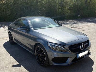 Gebraucht Mercedes C200 AMG line 184 PS (135 kW) 2017 Grau Coupé