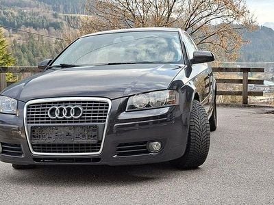 Second-hand Audi A3 Ambiente 116 CP (85 kW) 2006 Negru Hatchback