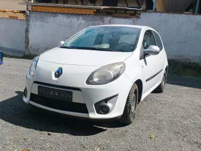 Gebraucht Renault Twingo 76 PS (55 kW) 2010 Weiß Kleinwagen
