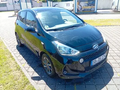 Gebraucht Hyundai i10 Passion 87 PS (63 kW) 2018 Schwarz Kleinwagen