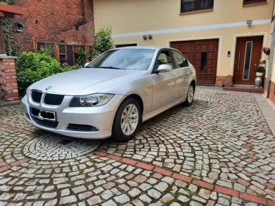 Gebraucht BMW 320 150 PS (110 kW) 2005 Silber Limousine
