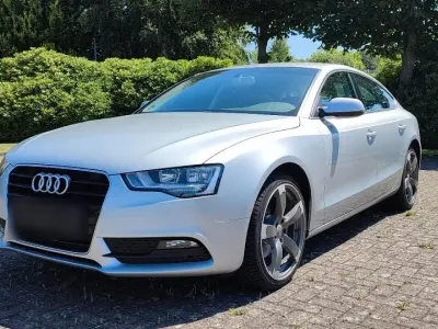 Gebraucht Audi A5 177 PS (130 kW) 2012 Silber Coupé