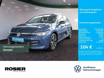 Gebraucht VW Golf VIII Goal 150 PS (110 kW) 2025 Blau / anemonenblau Limousine