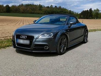 Grau Gebraucht 2011 Audi TT Roadster S-Line Cabrio | 13.300 € (Fairer Preis)